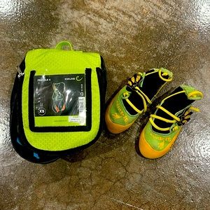 EDELRID FRAGGLE II CLIMBING HARNESS sz XS